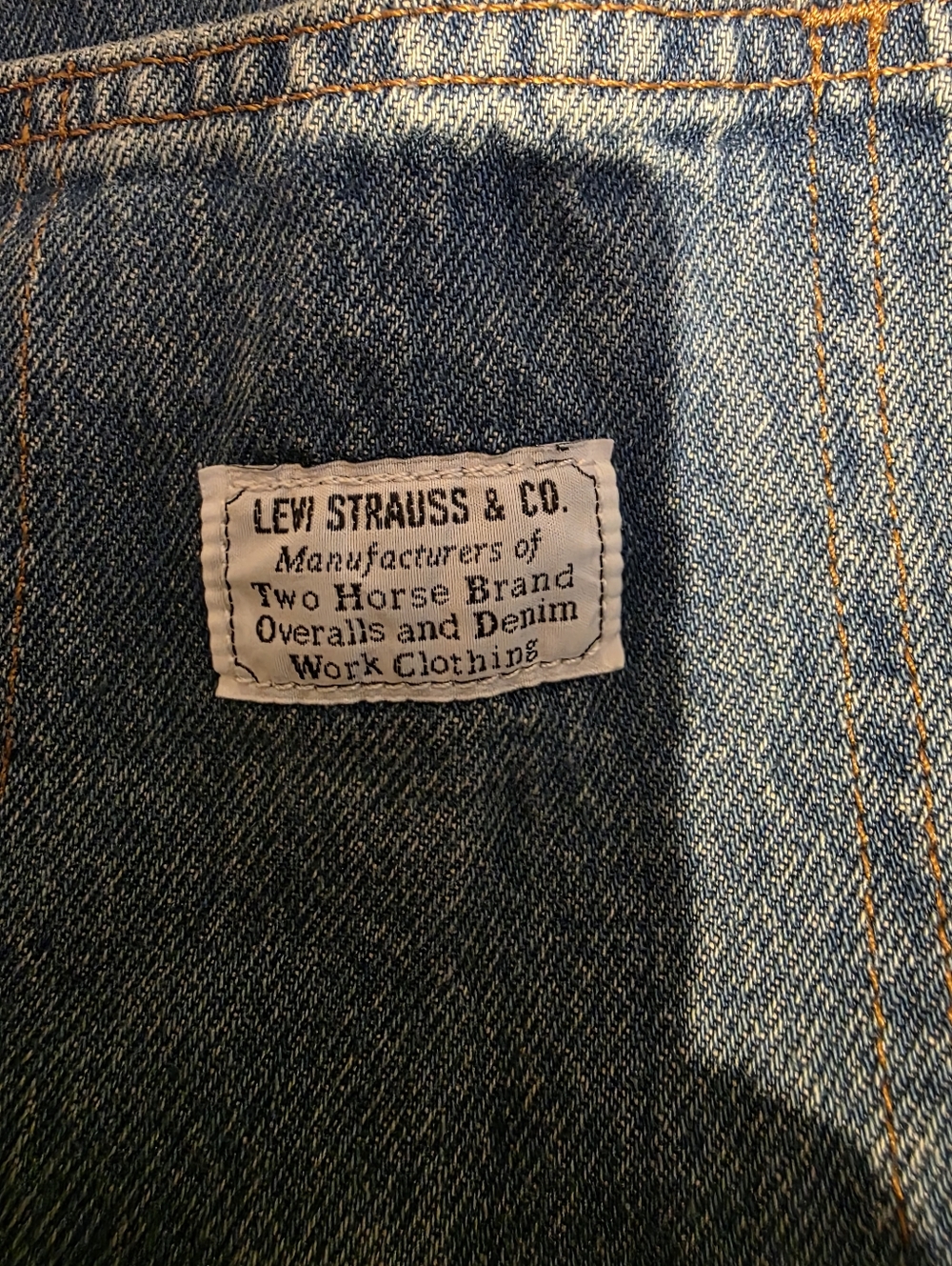 Levi’s Classic Denim Overalls - Picture 9 of 10